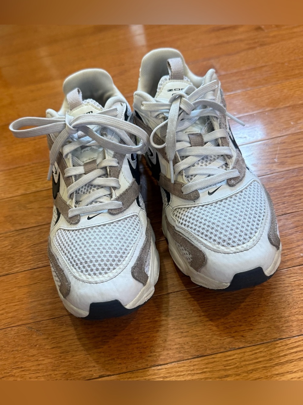 Nike Womens 8.5 Air Zoom Fire White Taupe Sneakers Chunky Shoes Mesh FN3483-100 - Picture 4 of 10